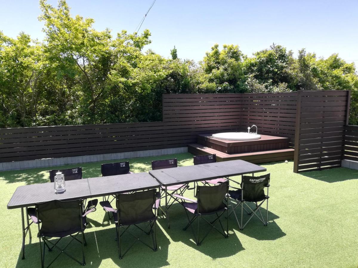 Malibu Ichinomiya: Beachfront Villa with Sauna, Jacuzzi & BBQ Ichinomiya  Exterior photo